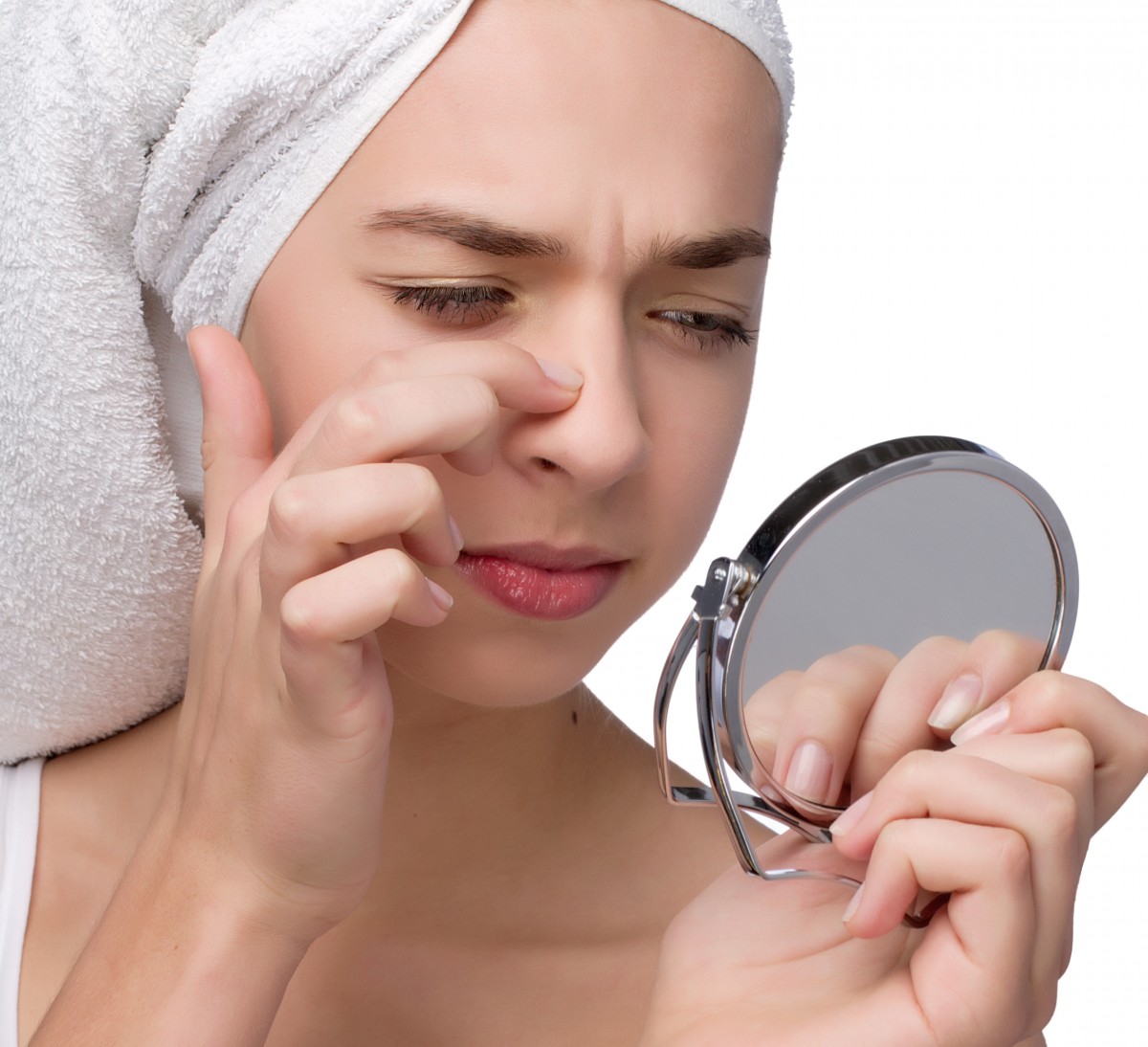 Làm thế nào để trị mụn đầu đen và se khít lỗ chân lông trên da mặt của bạn?
